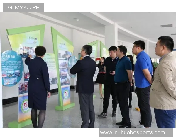 廿年风雨同行初心不改上海海港足球俱乐部20周年纪念画册盛大发布 廿年风雨同行初心不改上海海港足球俱乐部20周年纪念画册盛大发布