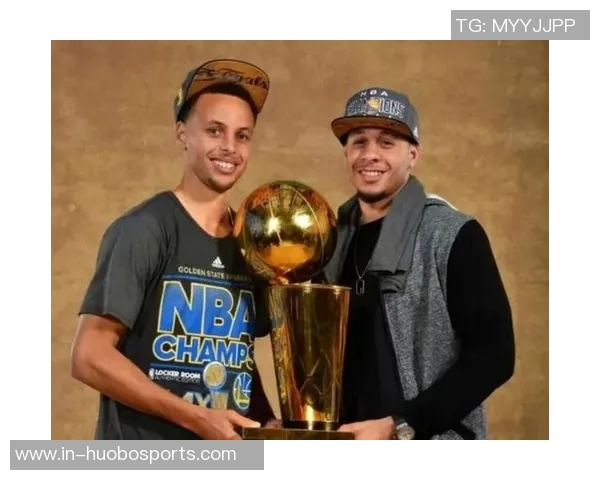 库里赞梅尔顿健康回归霍福德替补贡献显著助球队表现